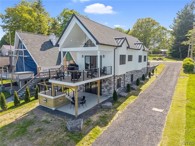 Building Photo - 14826 Hadcock Dr