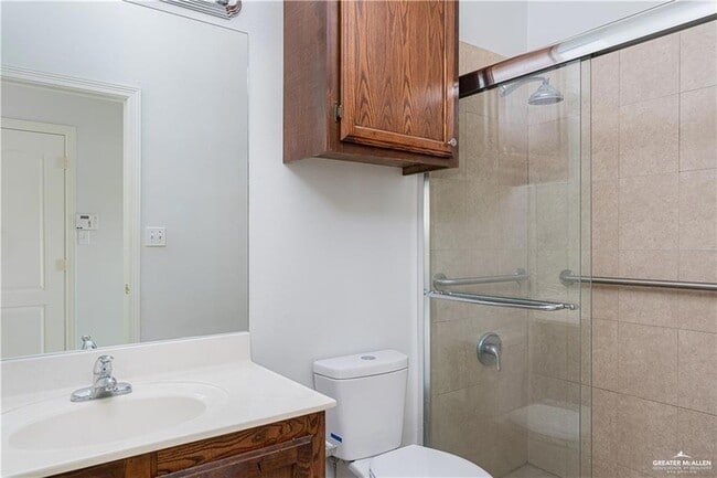 Building Photo - 1426 Bianca St