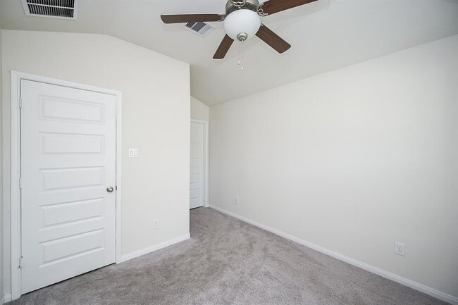 Building Photo - 6602 River Cherwell Ct