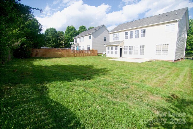 Building Photo - 14813 Provence Ln