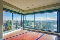 Building Photo - BEAUTIFUL TWO BEDROOM CONDO DOWNTOWN VANCOUVER