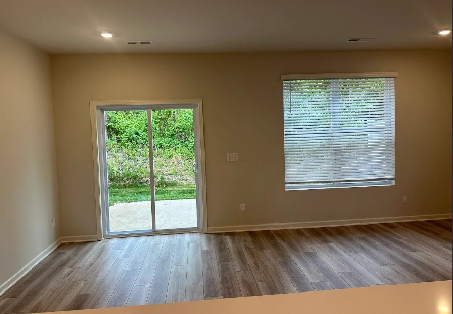 Building Photo - 3015 Seguaro Ln
