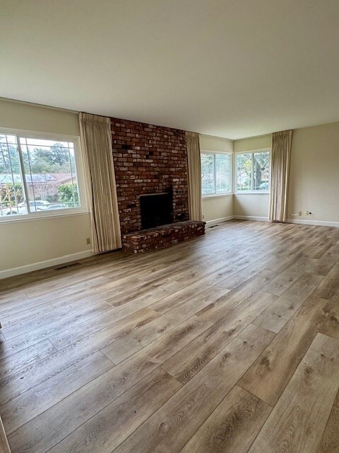 Building Photo - 310 Deerfield Dr