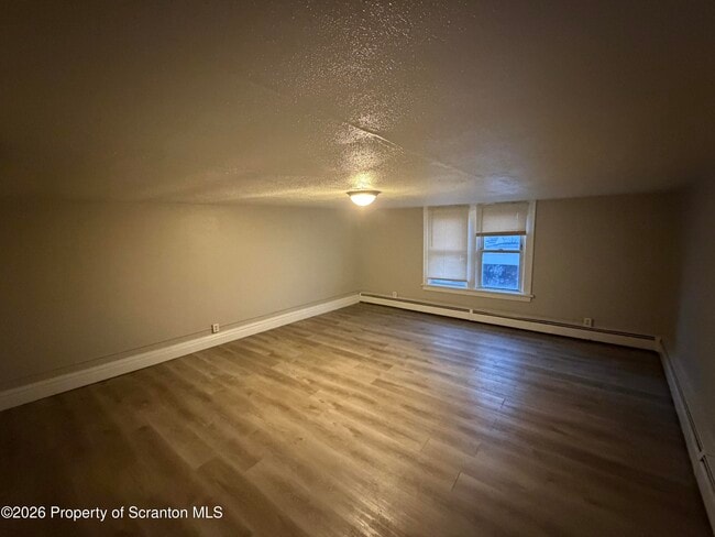 Building Photo - 704 Hazle St