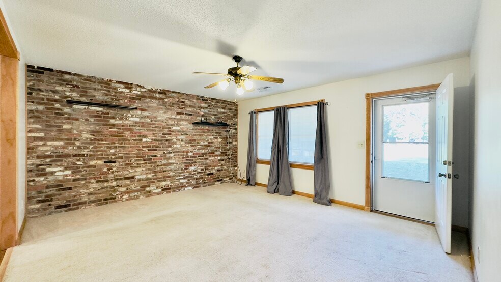 Primary Photo - 2269 Peniel Rd