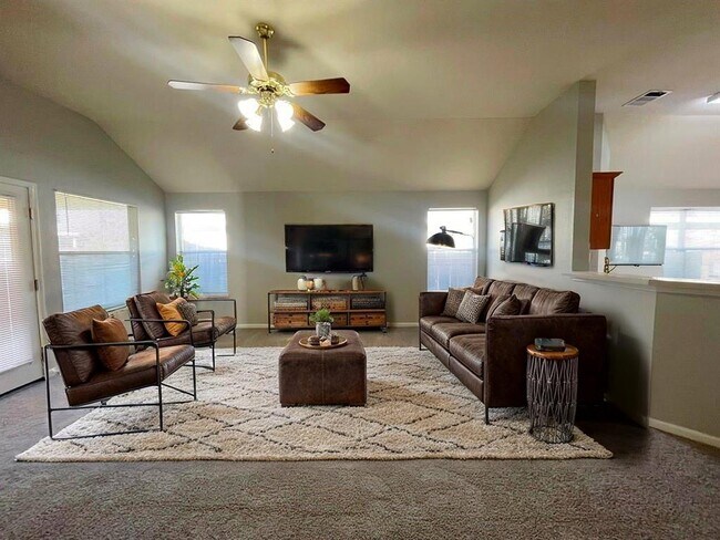 Building Photo - 2305 Bakers Way