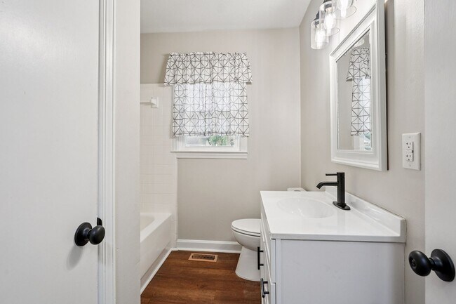 Building Photo - 4BR Brick Ranch with Upgrades & Room to Feel at Home!