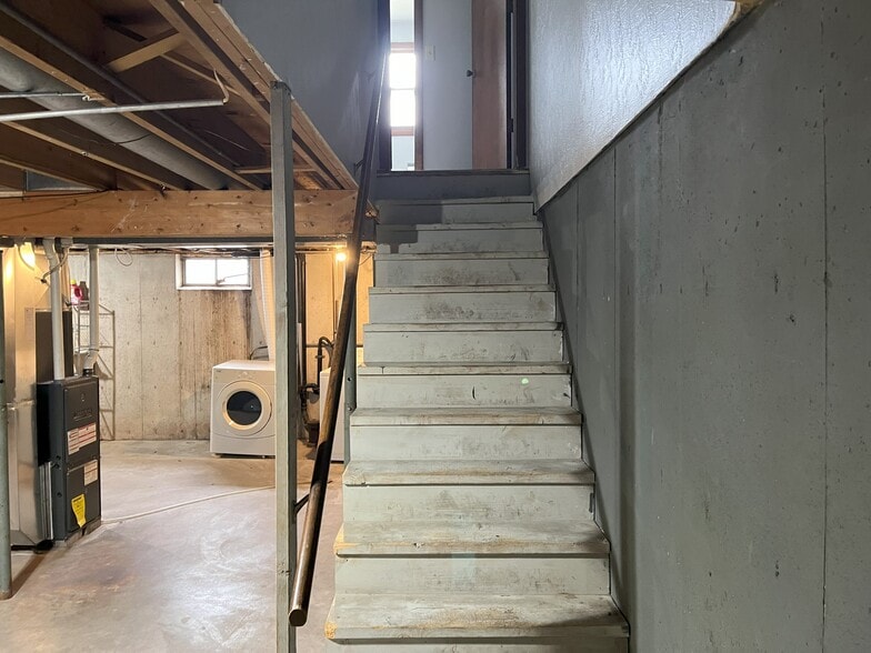 Building Photo - 3632 Glenbrooke Ln