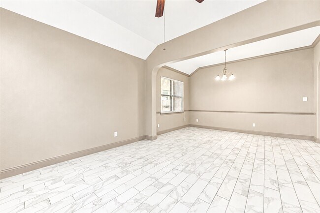Building Photo - 6210 Bristol Path Ln