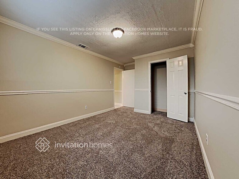 Building Photo - 9922 Appleridge Dr