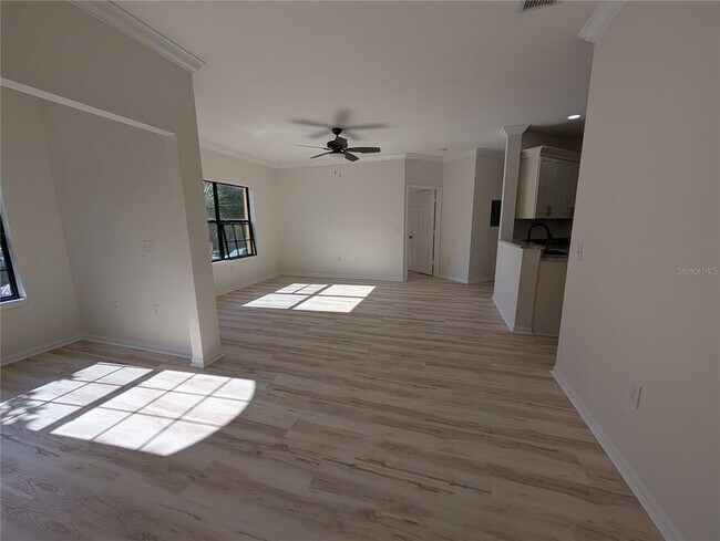 Building Photo - 2107 Portofino Pl