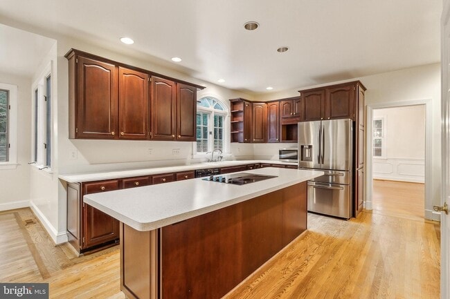 Building Photo - 2527 Hunter Mill Rd