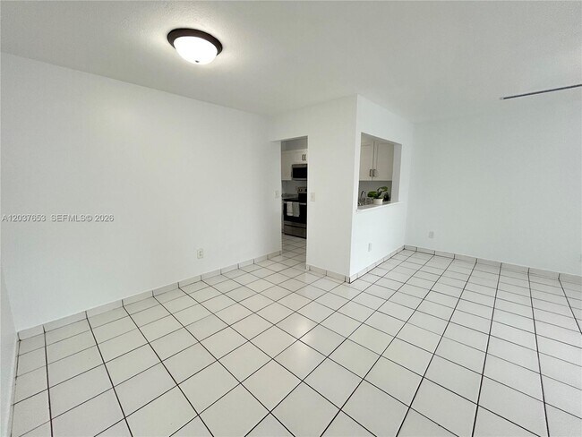 Building Photo - 15332 SW 72nd St
