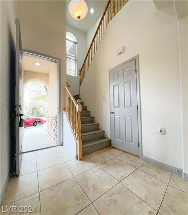 Building Photo - 6596 Polonius Ct