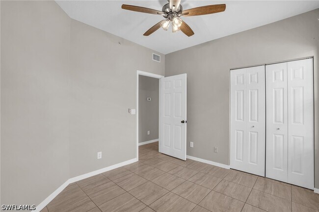 Building Photo - 6560 Huntington Lakes Cir