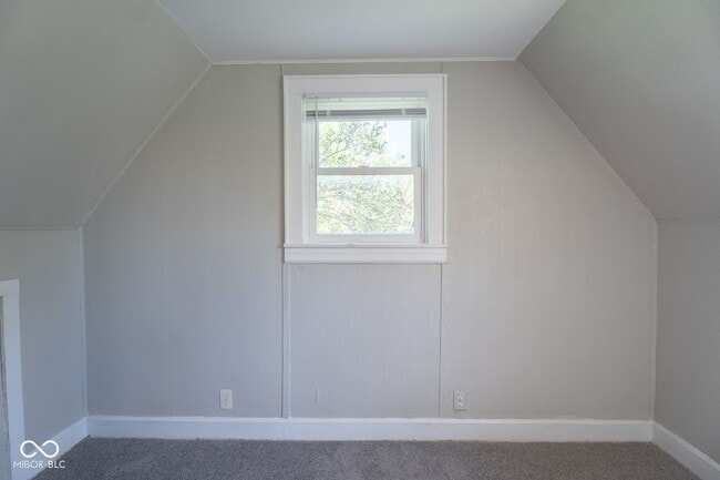 Building Photo - 2109 N Janney Ave