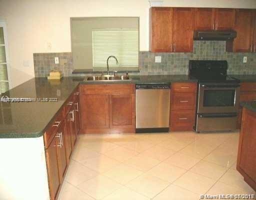 Building Photo - 8700 SW 64th Ave