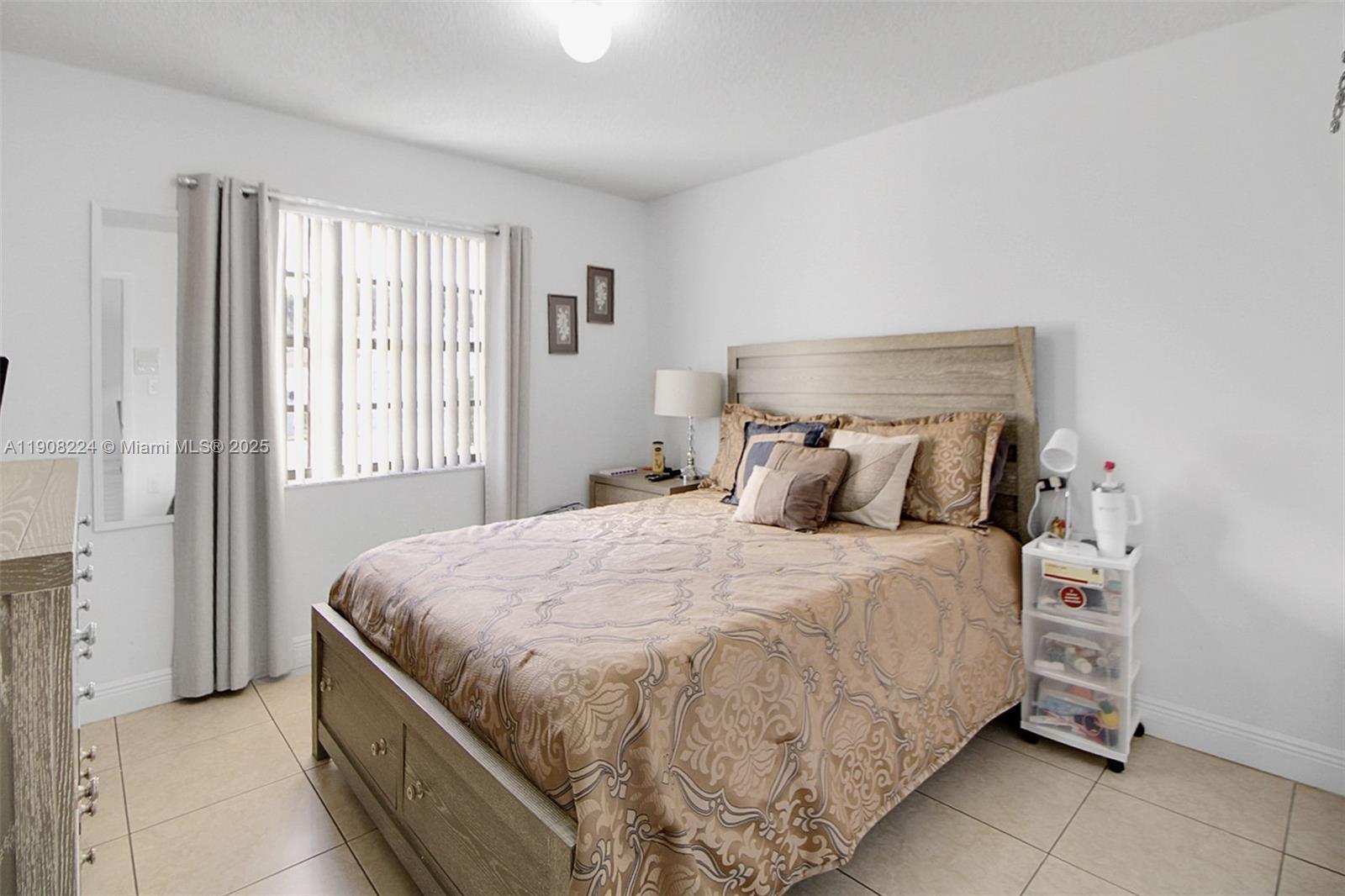 Building Photo - 13625 SW 99th Ter