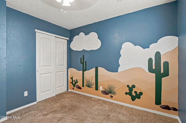 Building Photo - 11412 Flor Veronica Dr