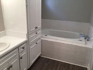 Building Photo - 32 Woodland Dr