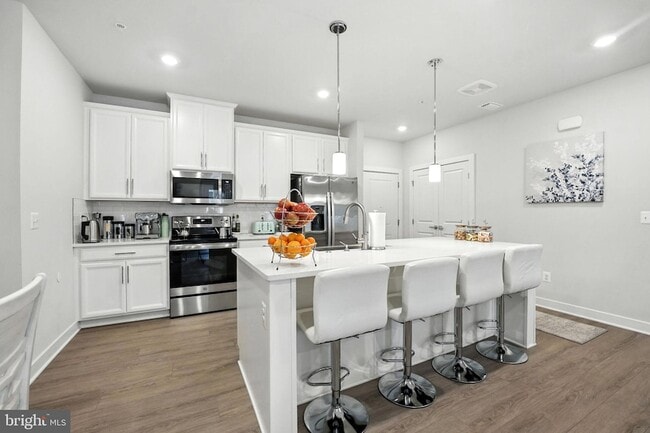 Building Photo - 12865 Mosaic Pk Wy