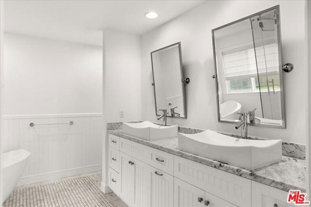 Building Photo - 9774 Burnley Pl