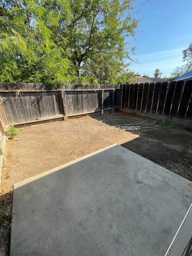 Building Photo - 6912 Hall Blvd