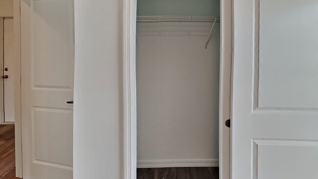 Building Photo - 4028 SW 7th Pl