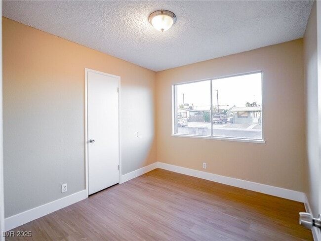 Building Photo - 6217 Burgundy Way