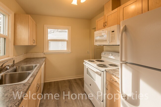 Building Photo - Comfortable Home in Residential Walla Walla