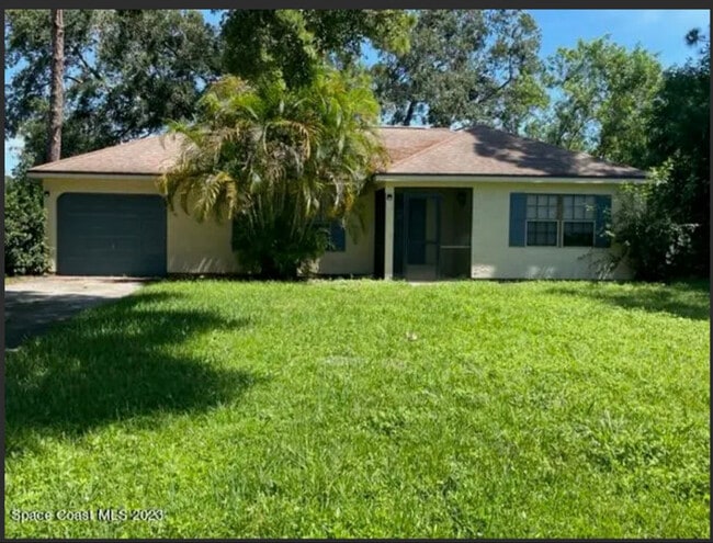 Building Photo - 1175 Hutchins St SE