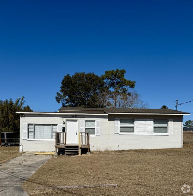 Building Photo - 4 bedroom in Jacksonville FL 32246