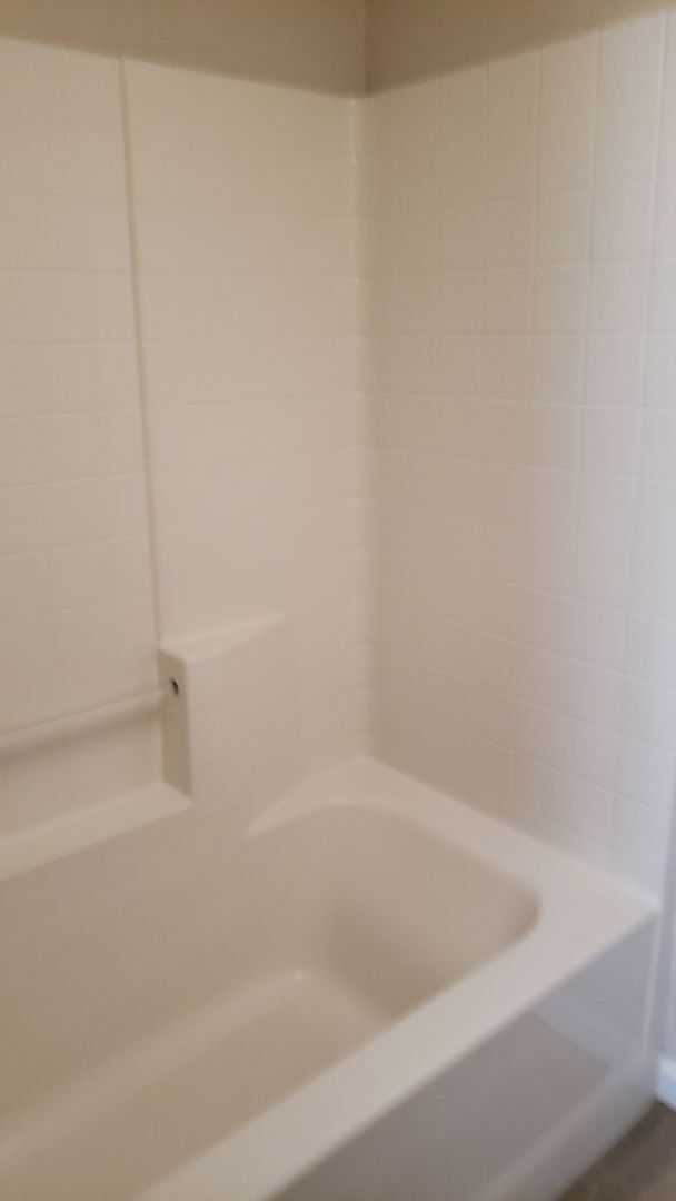 Building Photo - 1336 Vaquero Dr