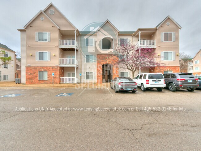 Building Photo - HALF OFF 1ST MONTHS RENT MOVE - IN SPECIAL...