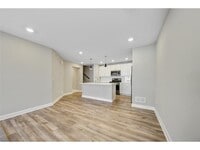 Building Photo - 10530 Weston Wy N