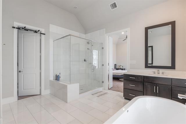 Building Photo - 1701 Millsap Ln