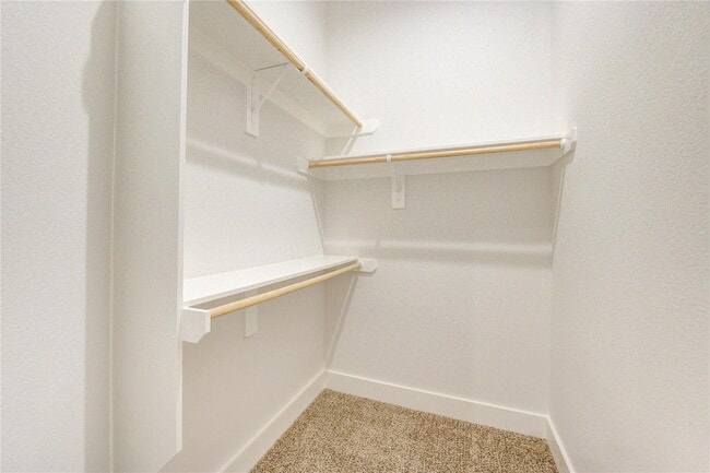 Building Photo - 1217 Dewalt St