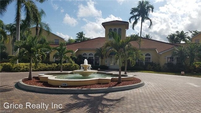 Building Photo - 2 br, 2 bath House - 4625 St. Croix Ln. #1137