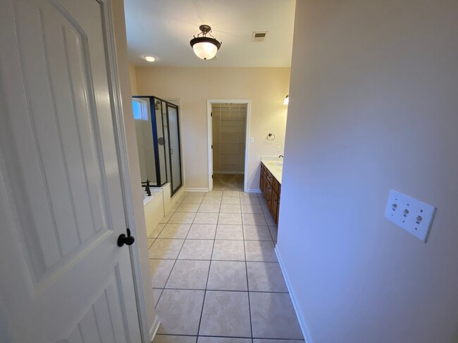 Building Photo - Bartlett 4 Bedroom 2.5 Bath Rental Home in...