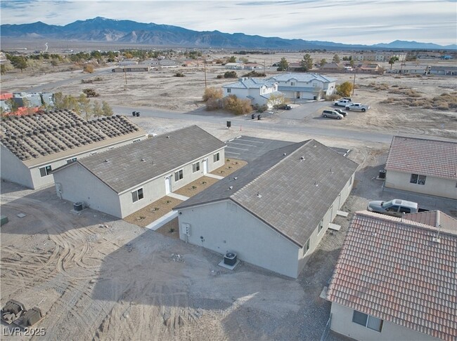 Building Photo - 610 San Lorenzo St