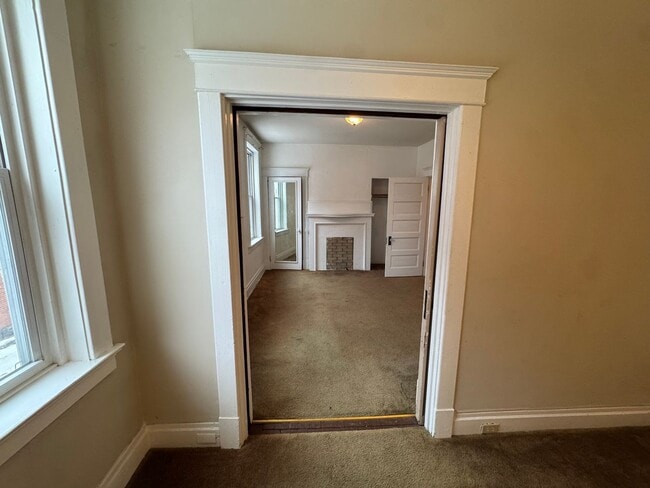 Building Photo - 5514 Broad St