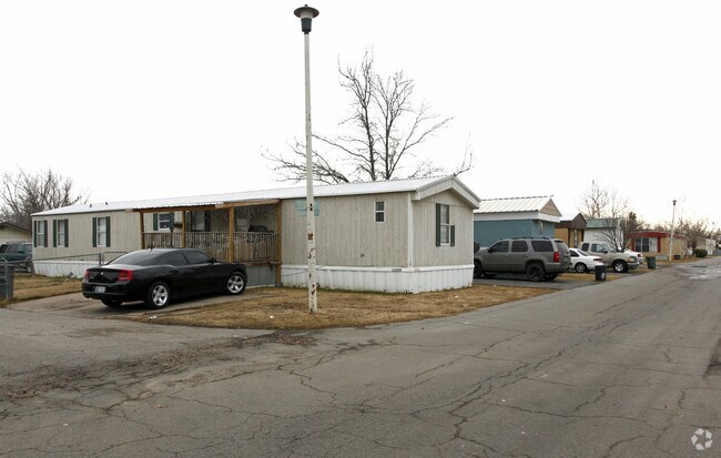 Building Photo - Rockwood Mobile Home Park