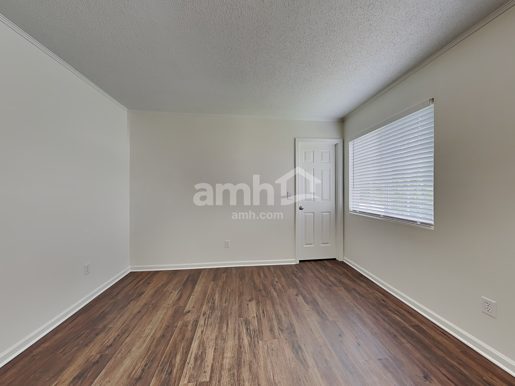 Building Photo - 5613 Topsail Ct