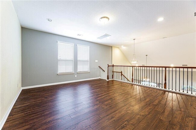 Building Photo - 11400 W Parmer Ln