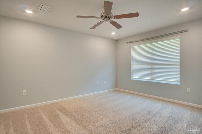 Building Photo - 7328 Lakeside Oak Ct