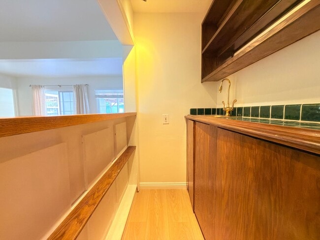 Building Photo - Stunning 4-Bedroom Home in Quiet North Hills