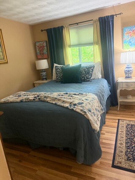 Bedroom - 6 Turner Rd