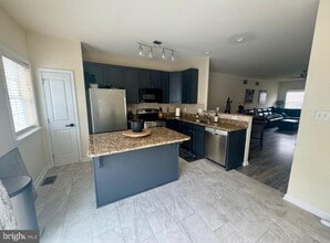 Building Photo - 510 Boxwood Ln