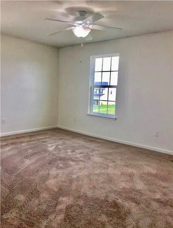 Building Photo - 251 Elmcrest Rise