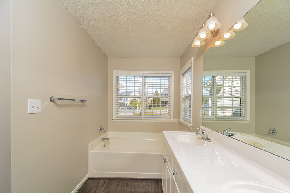 Building Photo - 3626 Enduring Freedom Dr